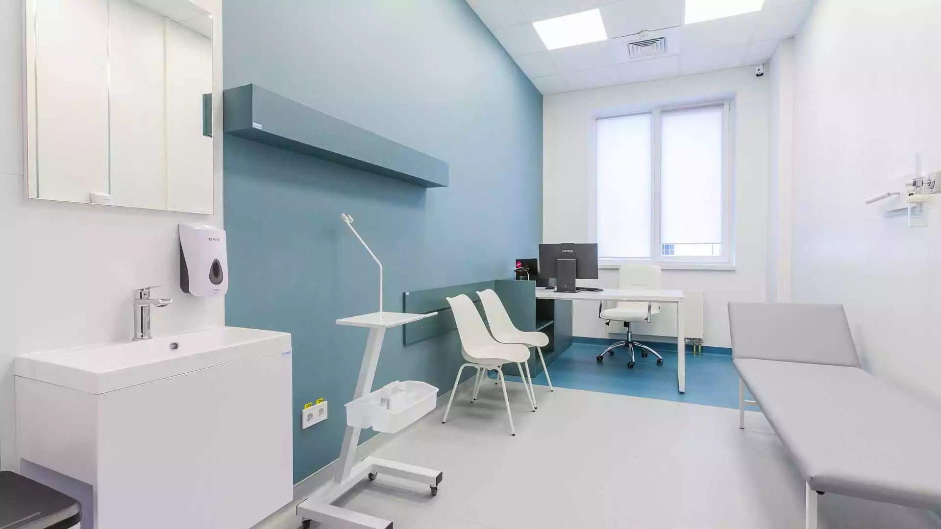 Готові меблі для проекту Проєкт приймального відділення кліники, Київ Проєкт приймального відділення кліники, Київ